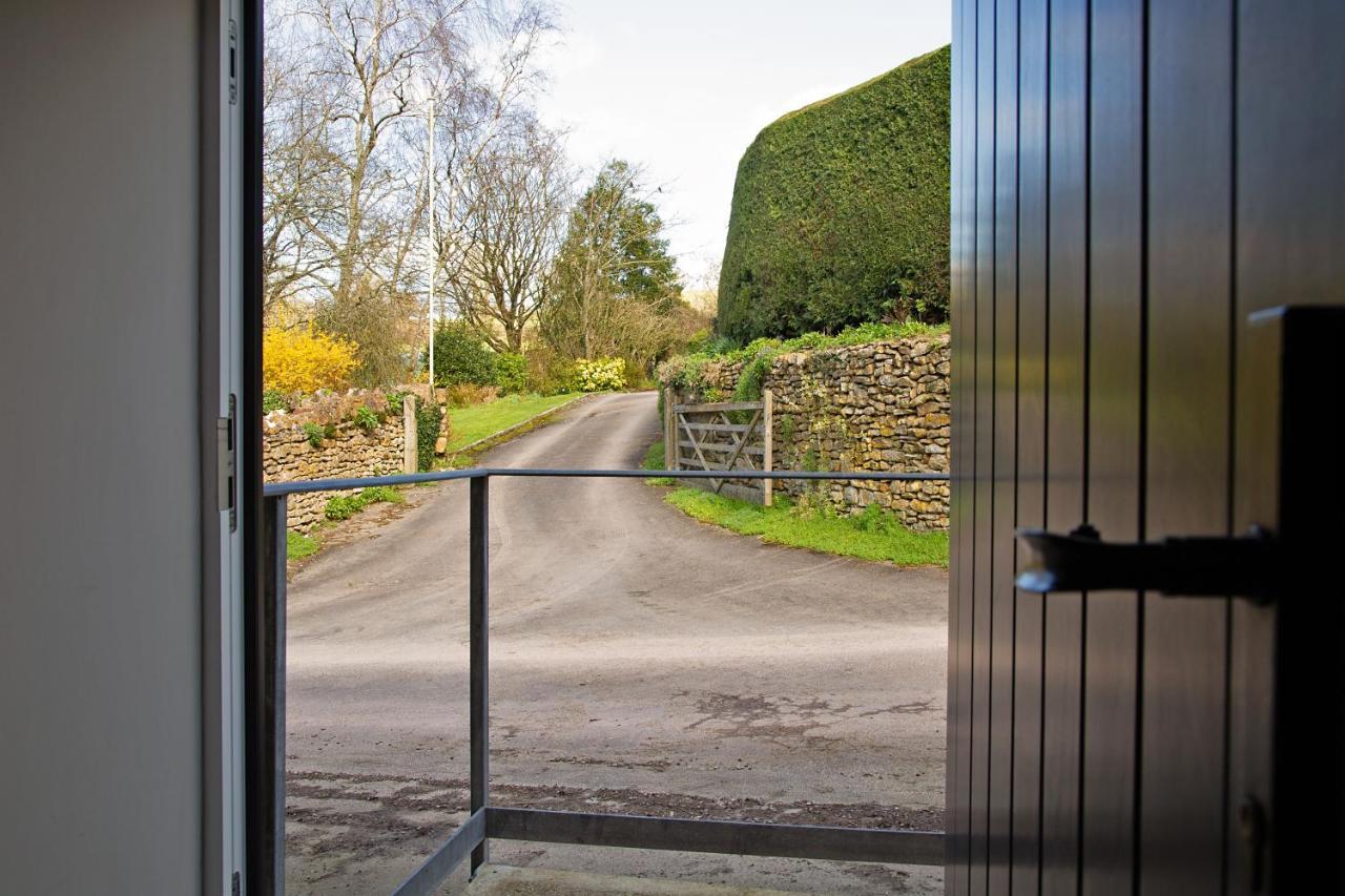 On The Brook Bruton Exterior photo